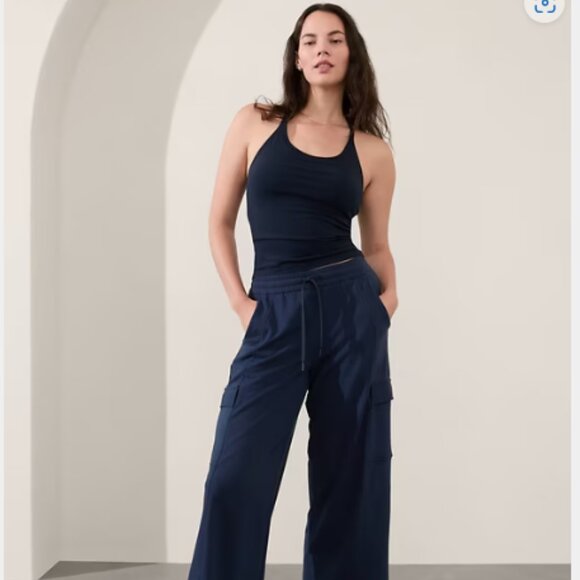 NWT Athleta Renew support top, size small - Picture 5 of 6